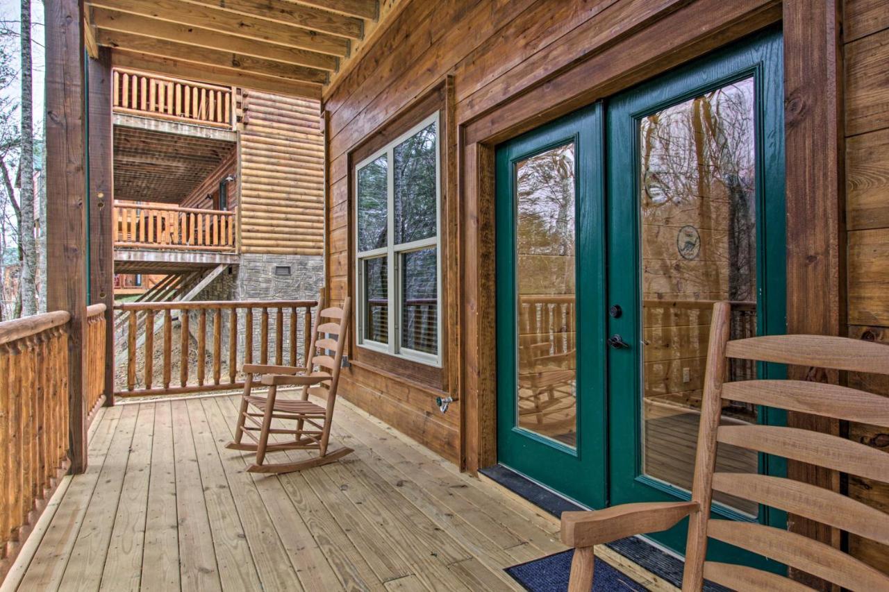 Luxe Cabin With Home Theater Less Than 2 Miles To 蓋特林堡 外观 照片